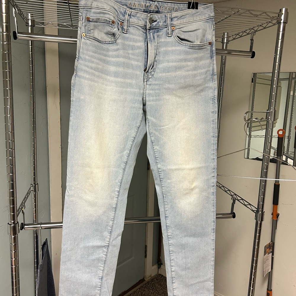 American Eagle Light Wash Denim Jeans